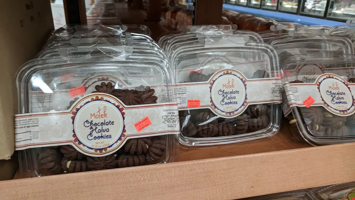 Bakers Delights With A Little Fizz – bakery in Selsey town centre